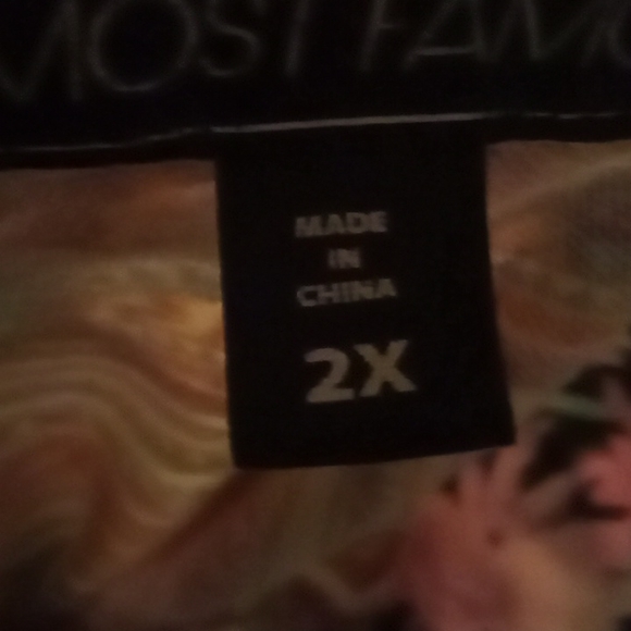 Almost Famous plus size asymmetrical tank top - Picture 8 of 10